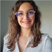 Cours de soutien en français, rédaction, écriture créative. Autrice de formation littéraire et ancienne chargée de communication